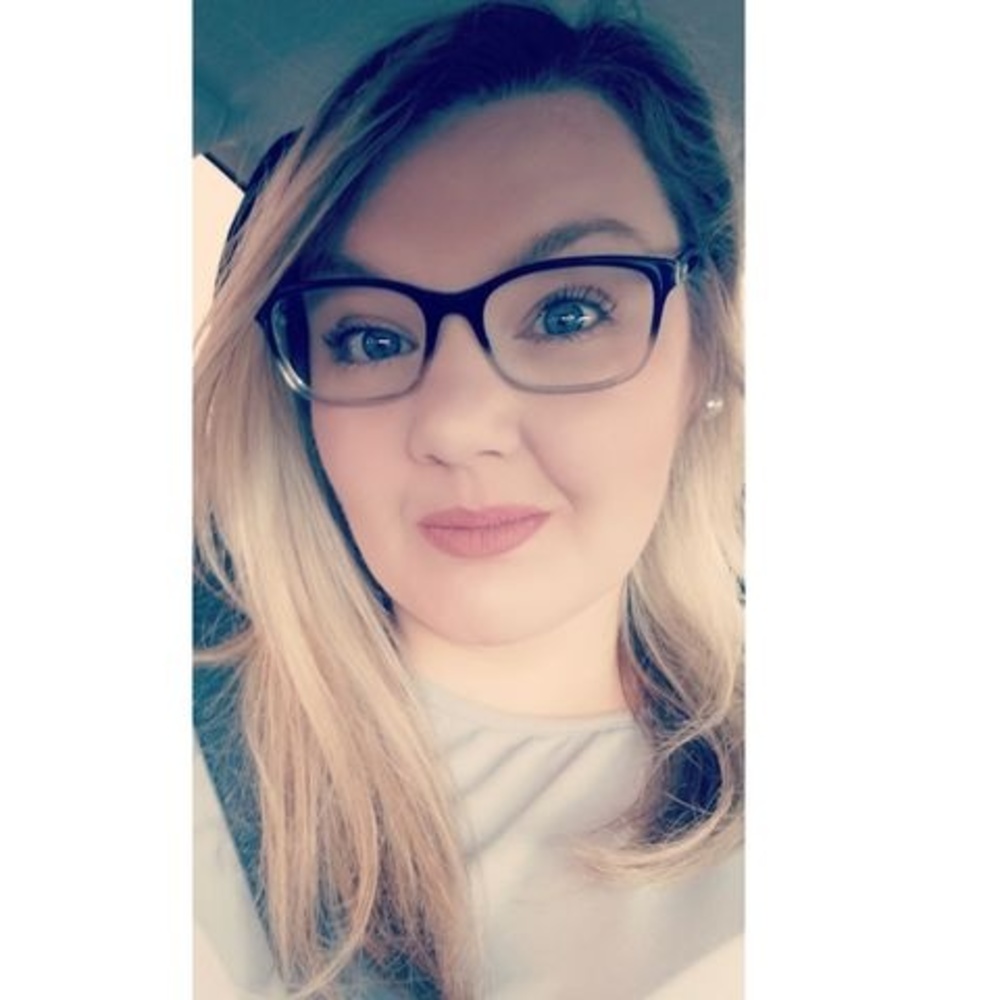 Meet your Posher, Candyce